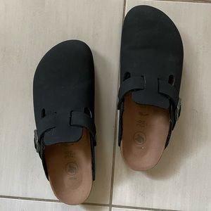 vegan boston birkenstocks